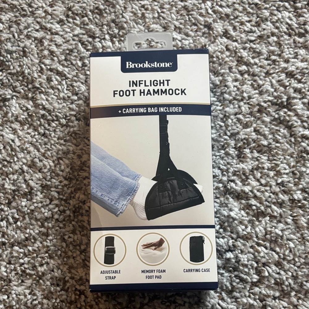 NWT - Brookstone Black Inflight Foot Hammock with Carrying Case
